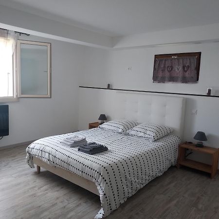 Apartamento Au Petit Bois Magique Payrac Exterior foto